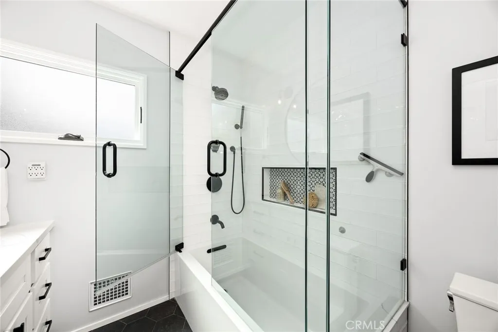 852 E Howard Street, Pasadena, California 91104 home-pic-25